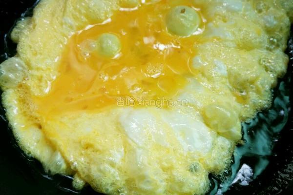 鸡蛋炒河粉的做法图解6