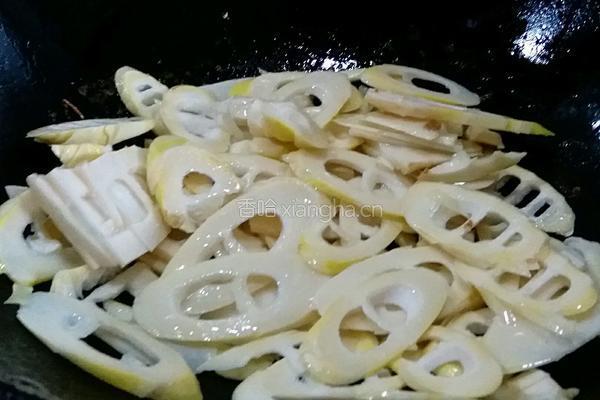 竹笋炒肉片的做法图解4
