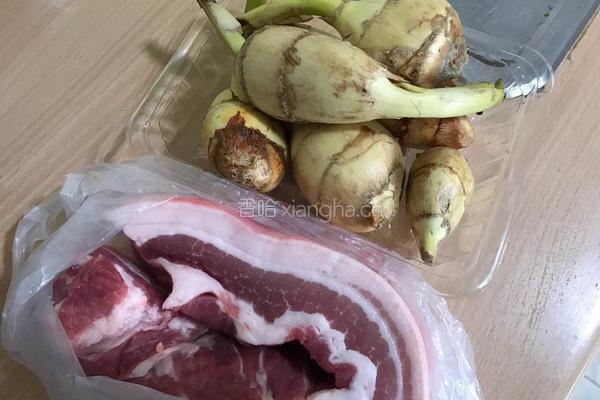 茨菇烧肉的做法图解1