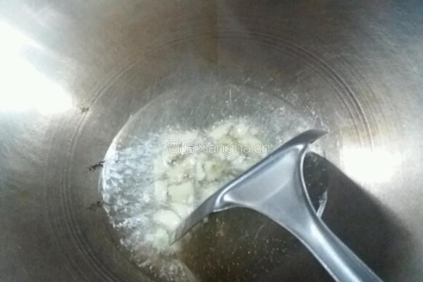 莴笋炒红椒的做法图解2