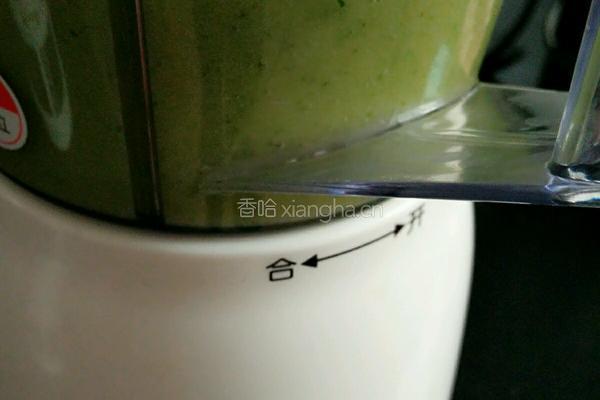 黄瓜菠萝汁的做法图解4