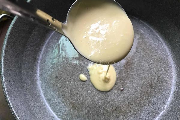 煎松饼的做法图解7