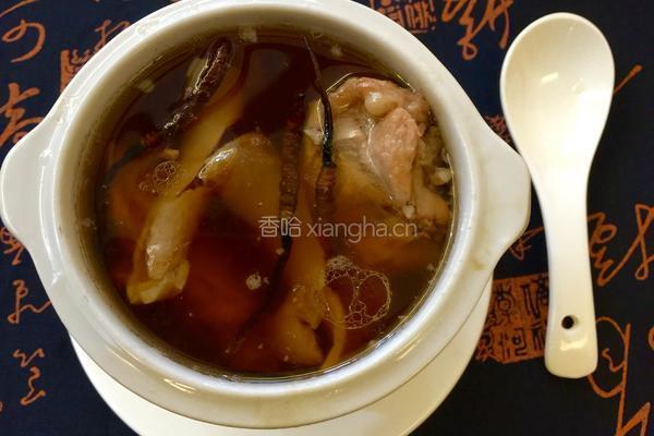 花胶虫草炖鸡汤的做法图解7