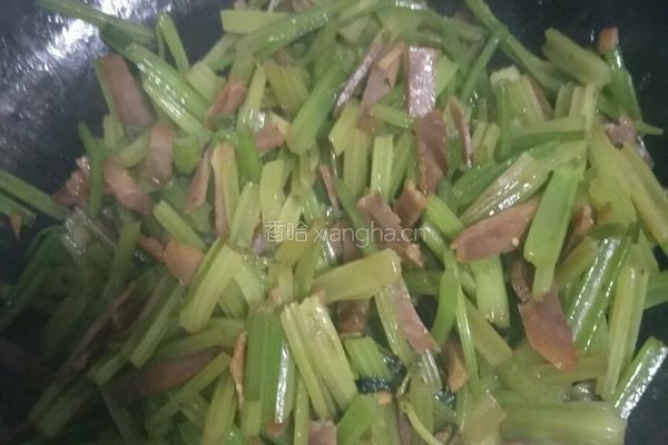 芹菜肉丝的做法图解5