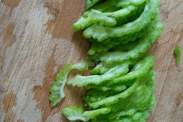 苦瓜汆肉丸的做法图解4
