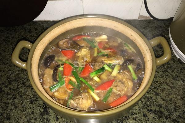 冬菇焖猪手的做法图解12