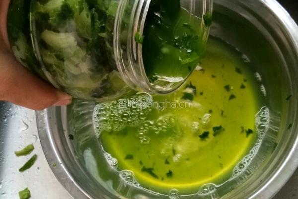 自腌酸菜的做法图解4