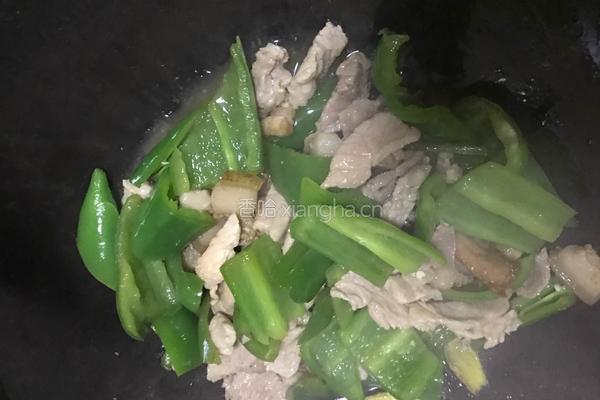 青椒肉片的做法图解4