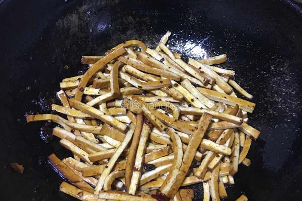 芹菜炒香干的做法图解5