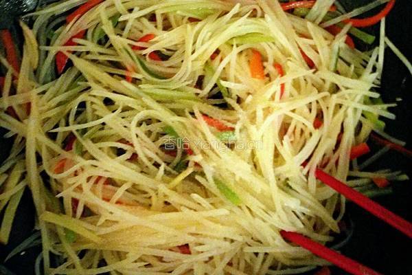 双椒土豆丝的做法图解11