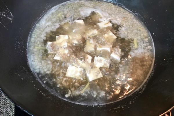 肉末菠菜豆腐汤的做法图解6