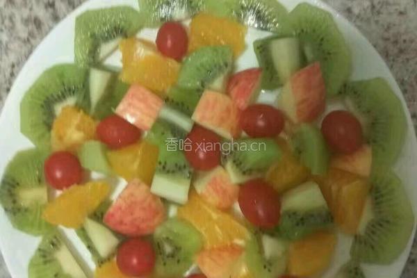 水果沙拉拼盘的做法图解1