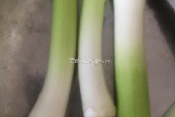 酱香蒜头的做法图解1