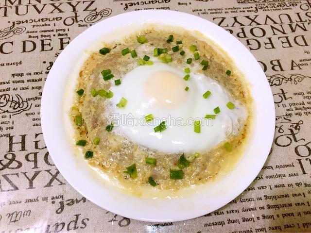 取出撒上葱花即可