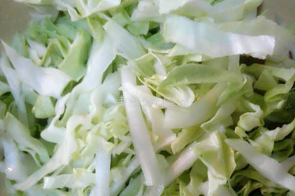 酱油炒饭的做法图解1