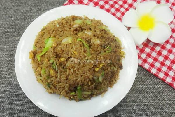 酱油炒饭的做法图解13