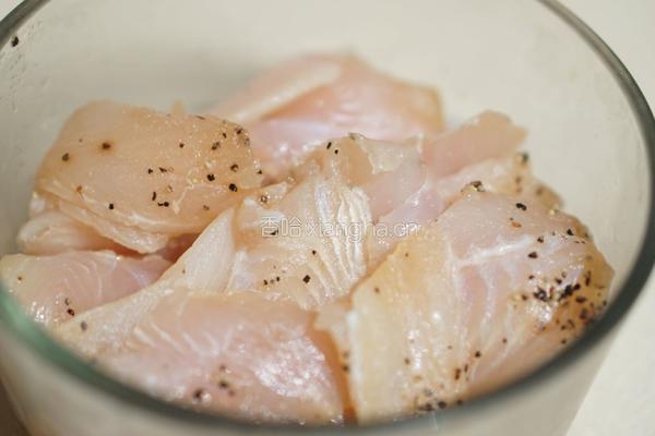 糯米蒸鱼片的做法图解1