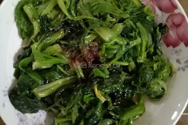 油拌菠菜的做法图解5