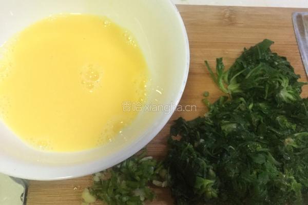 荠菜鲜贝汤的做法图解6