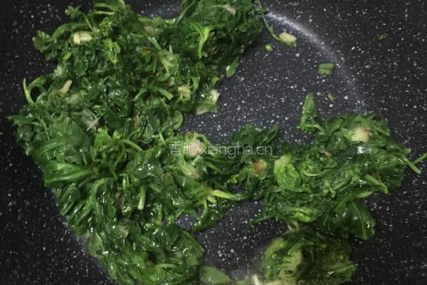 荠菜鲜贝汤的做法图解8