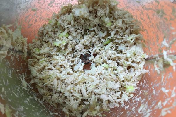 低筋粉发面肉龙的做法图解7