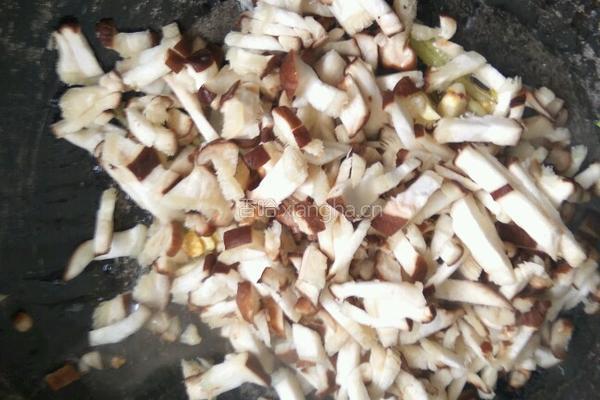 香菇油菜素米粉的做法图解6