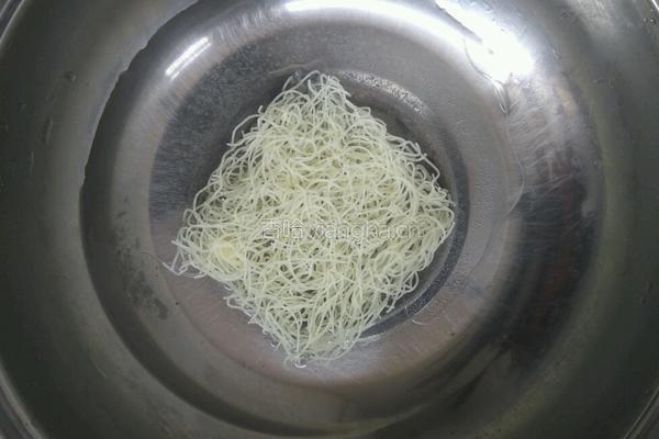 香菇油菜素米粉的做法图解7