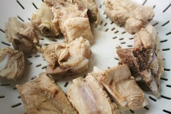 「Cathy边吃边营养」零油脂版清炖排骨的做法图解4