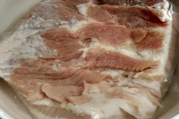 虾米扣肉的做法图解3