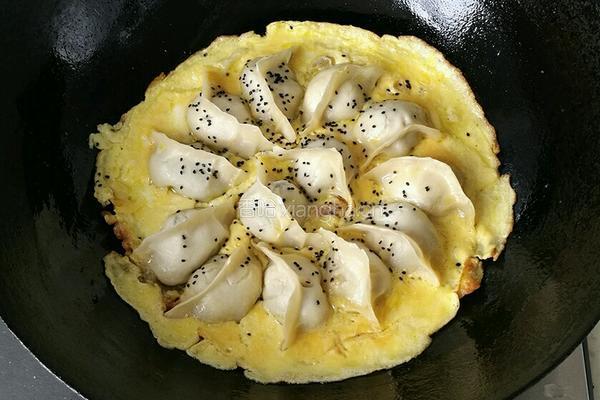 抱蛋煎饺的做法图解7