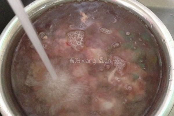 糖醋排骨的做法图解3