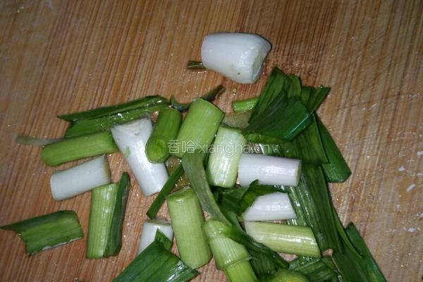 莴笋烧咸肉的做法图解3