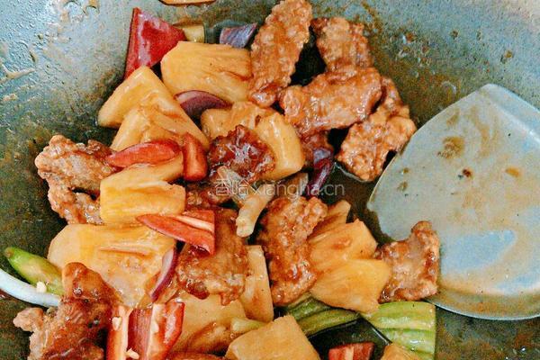 香菠咕噜肉的做法图解4