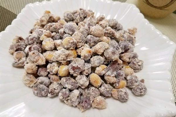 奶味挂霜花生米的做法图解6