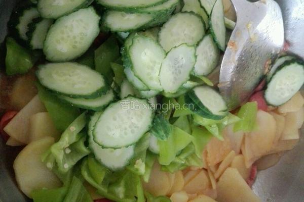 黄瓜土豆片的做法图解8