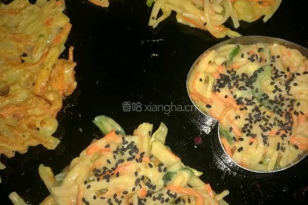 爱心五彩双丝饼的做法图解4