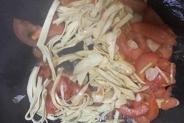 番茄肉片汤的做法图解4