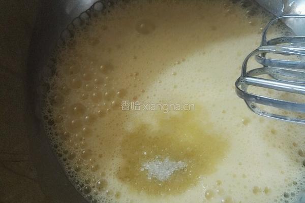 葡萄干纸杯蛋糕的做法图解2