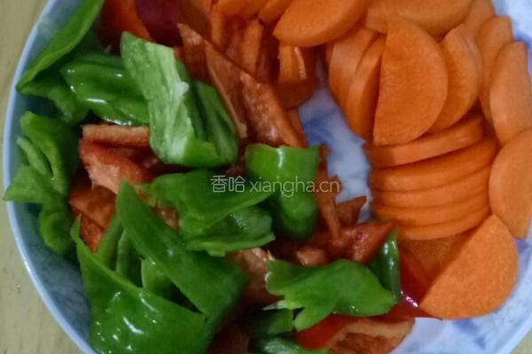 香菇炒肉片的做法图解3
