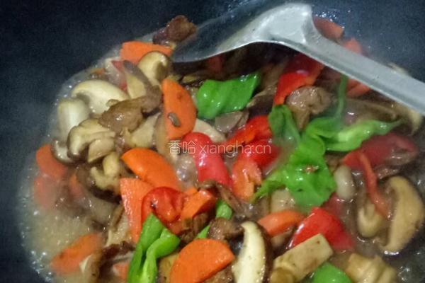 香菇炒肉片的做法图解8