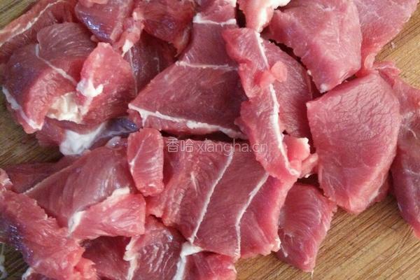 蜜汁牛肉焖锅的做法图解1