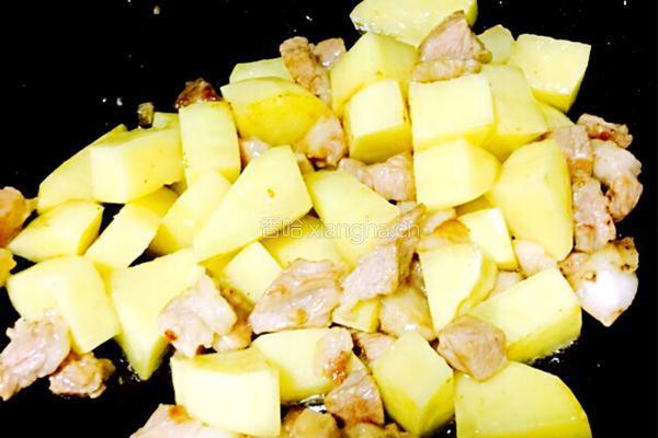 土豆葱香卤汁饭的做法图解9