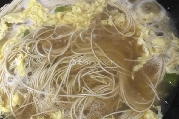 菠菜烂锅面的做法图解5