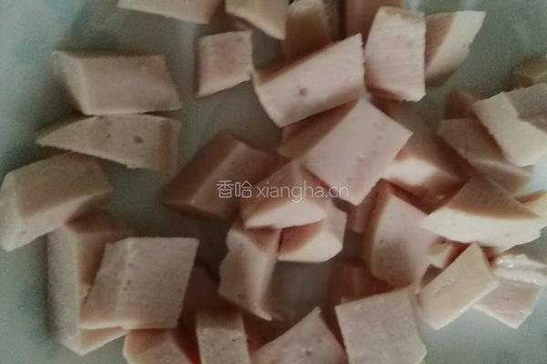 豌豆蛋清肠烩丝瓜的做法图解5