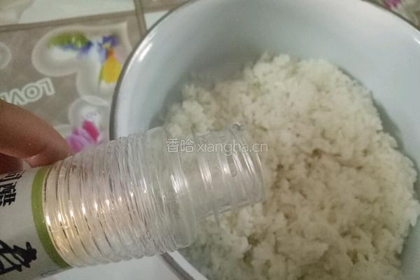香炸饭团的做法图解3
