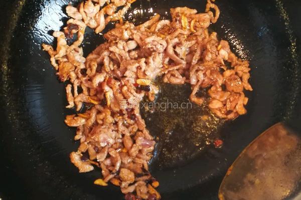 茭白炒肉的做法图解5