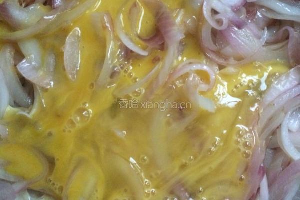 洋葱炒鸡蛋的做法图解3