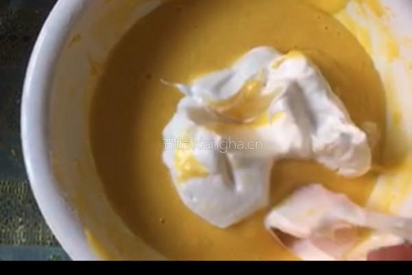 电饭煲蛋糕的做法图解4