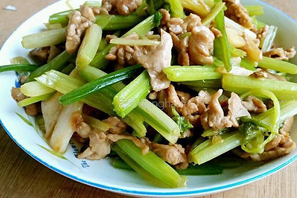 香芹炒肉的做法图解10