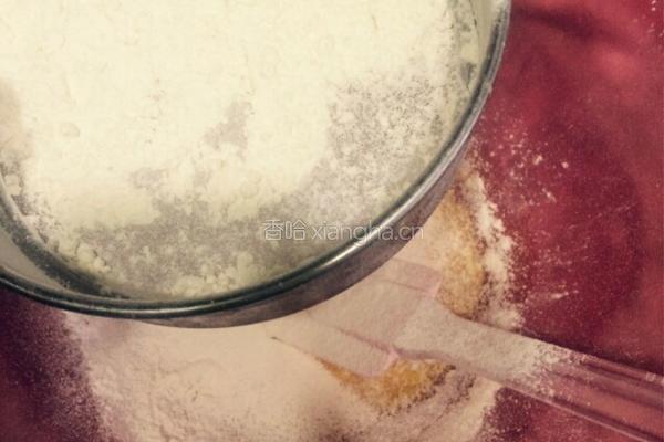 电饭煲蛋糕的做法图解3